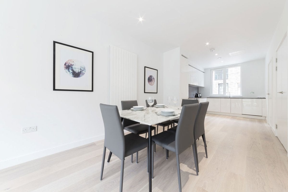 House Rope Terrace in Greater London