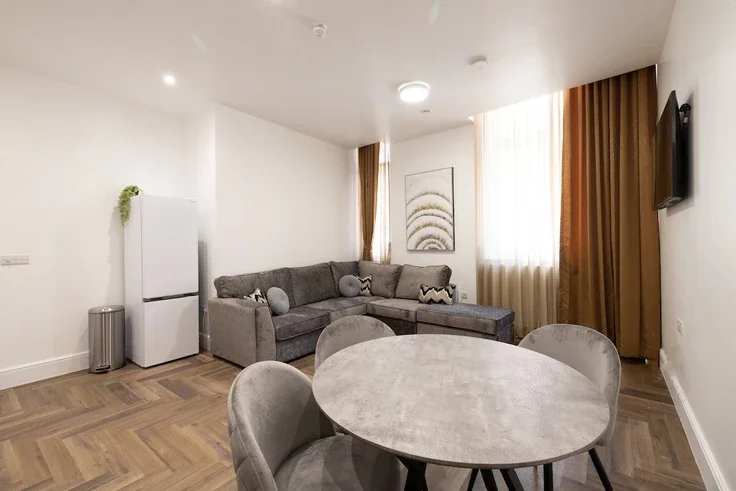 Flat Pocklingtons Walk in Leicester