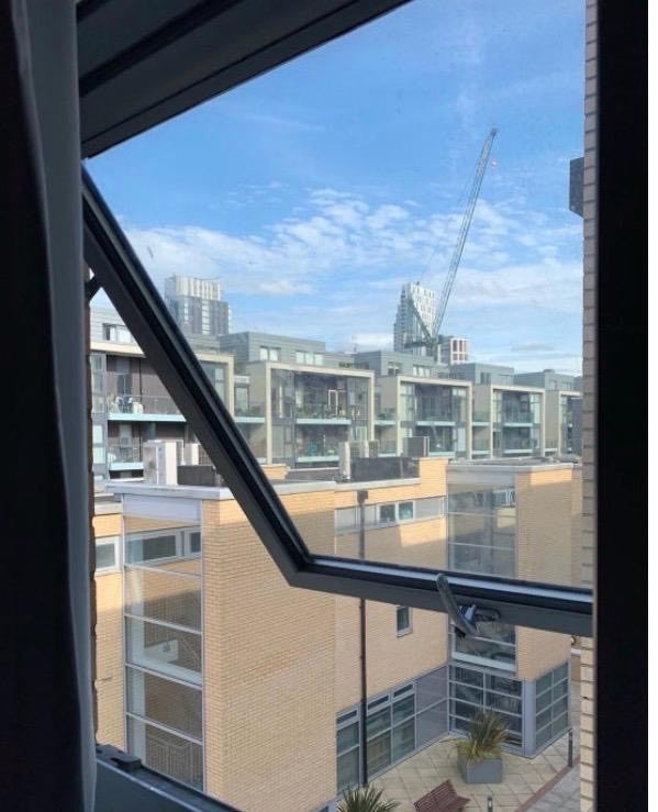 Room Wenlock Road in Greater London