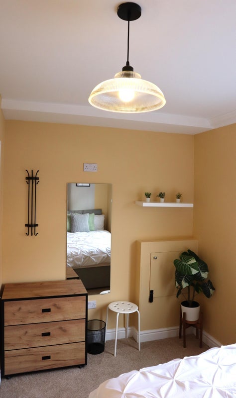 Room Goldsmith Street in Mansfield Woodhouse