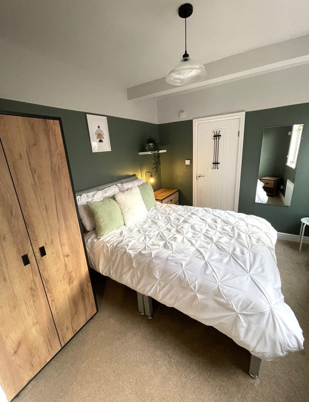 Room Goldsmith Street in Mansfield Woodhouse