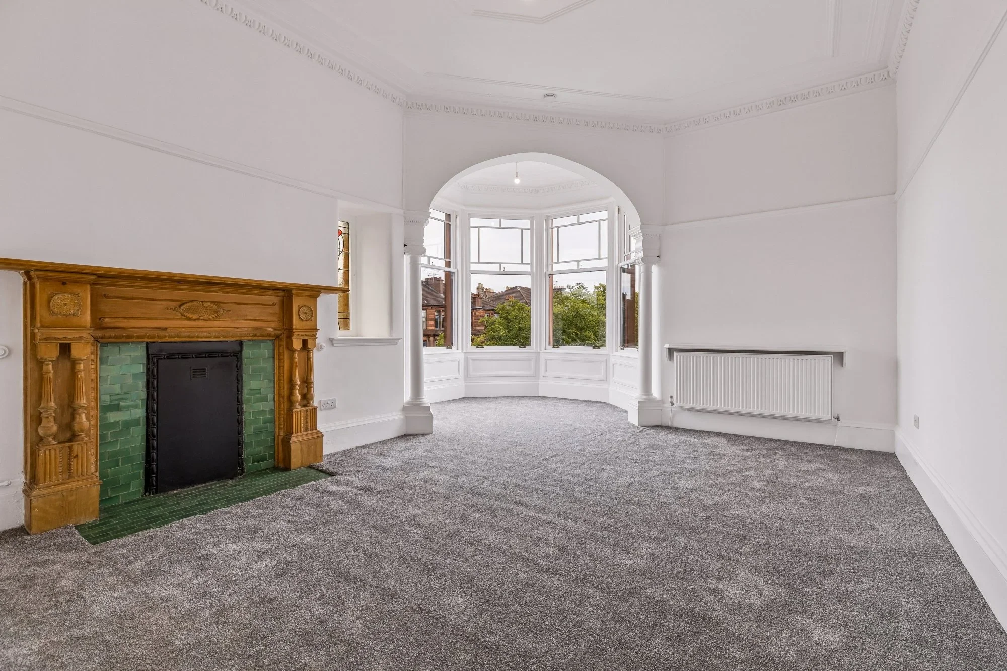 Flat Queensborough Gardens in Glasgow
