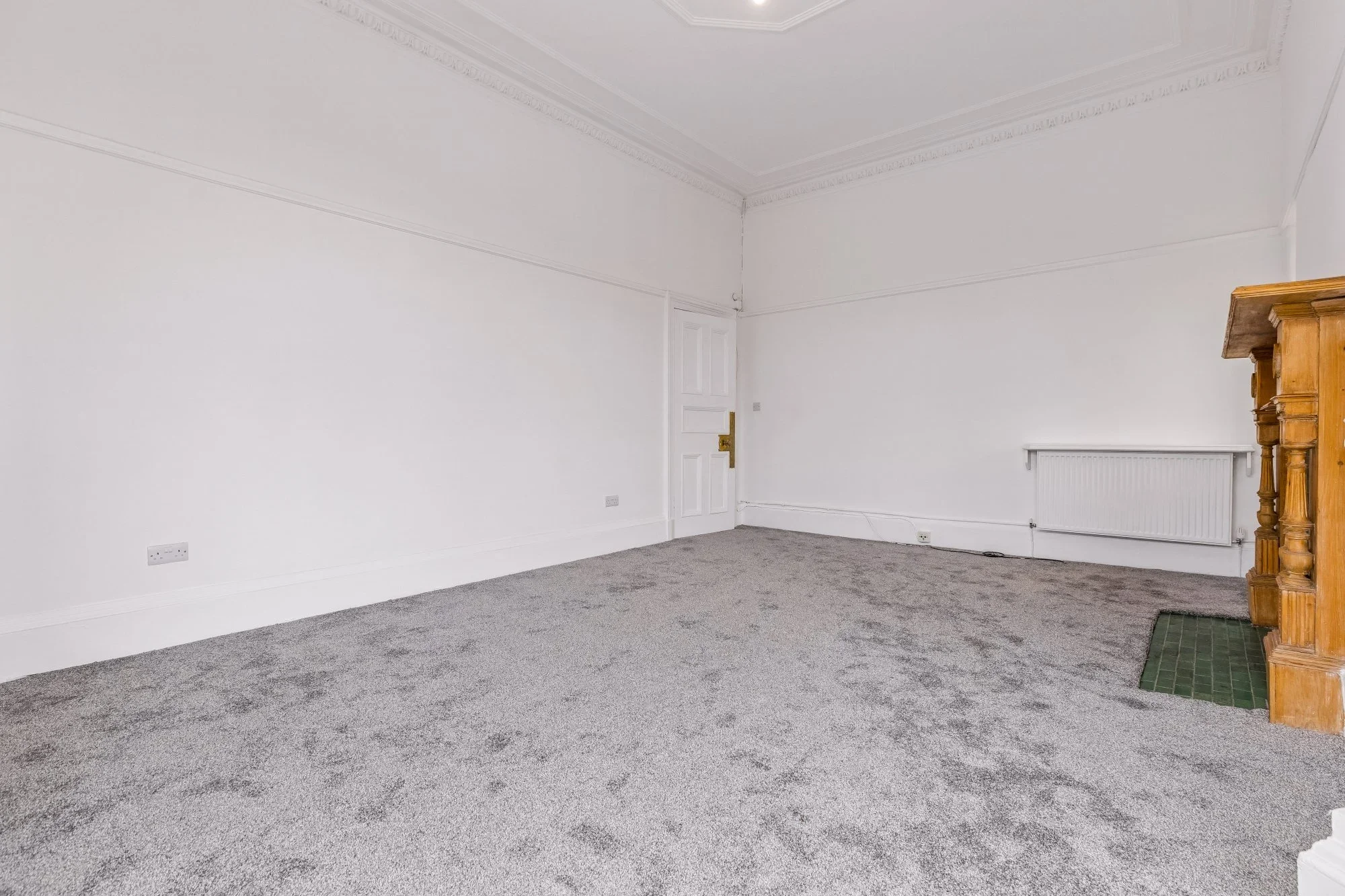 Flat Queensborough Gardens in Glasgow