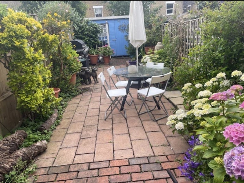 House Swaby Road in Greater London