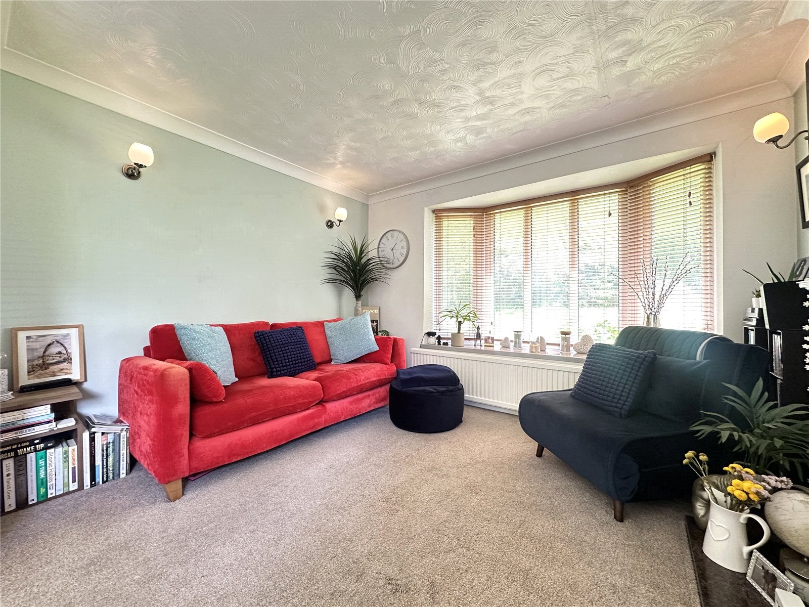 Flat Shadwell Lane in Leeds