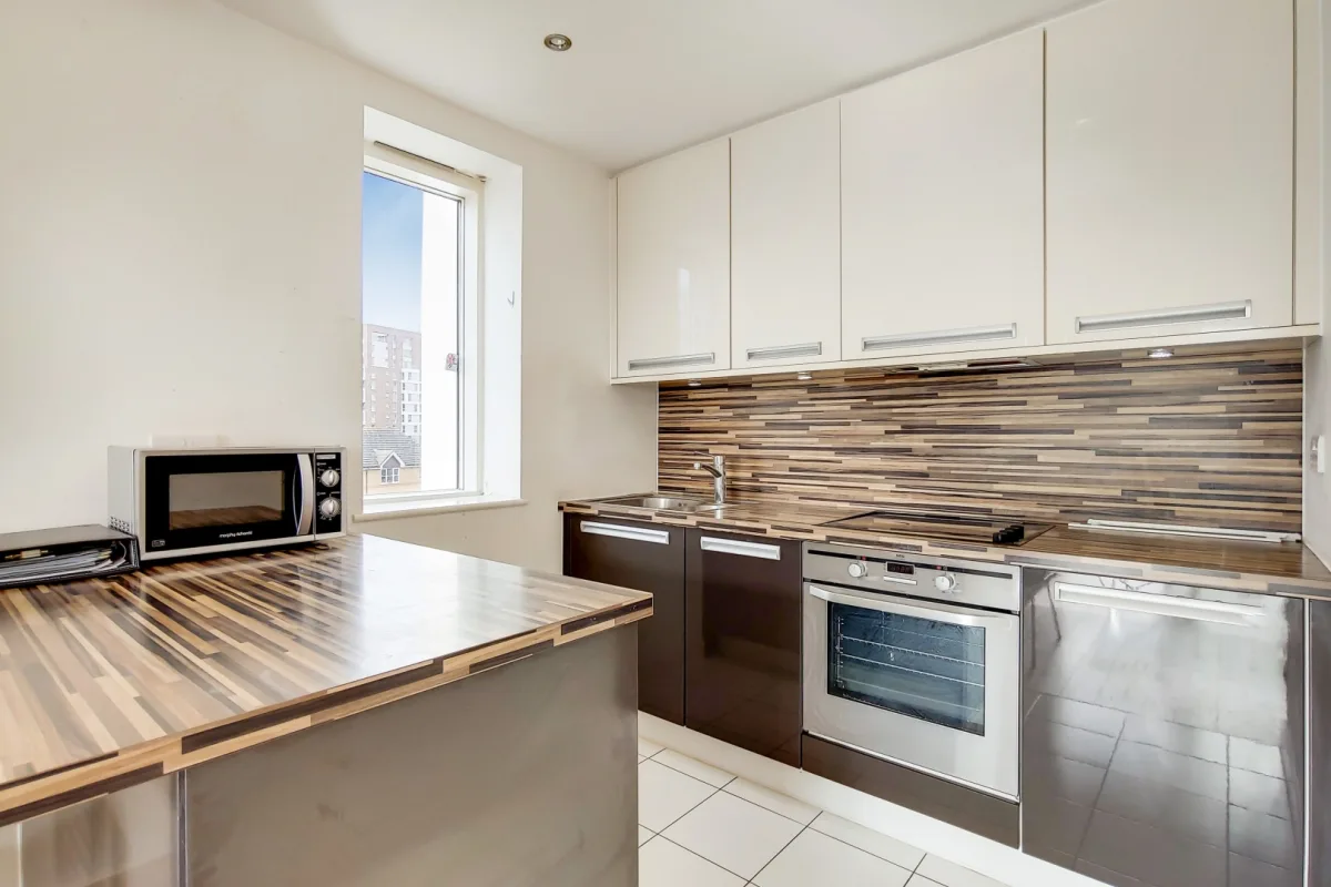 Flat Conington Road in Greater London