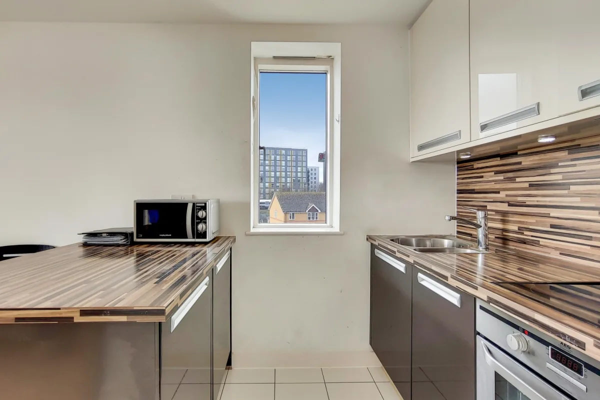 Flat Conington Road in Greater London