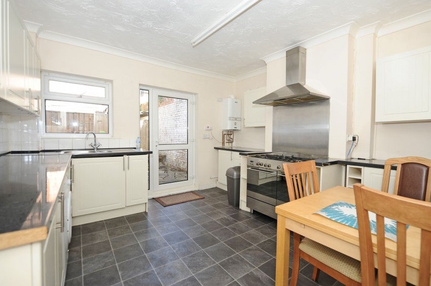 House Strode Road in Wellingborough