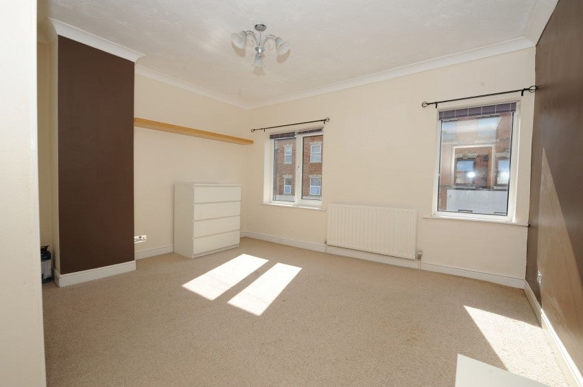 House Strode Road in Wellingborough