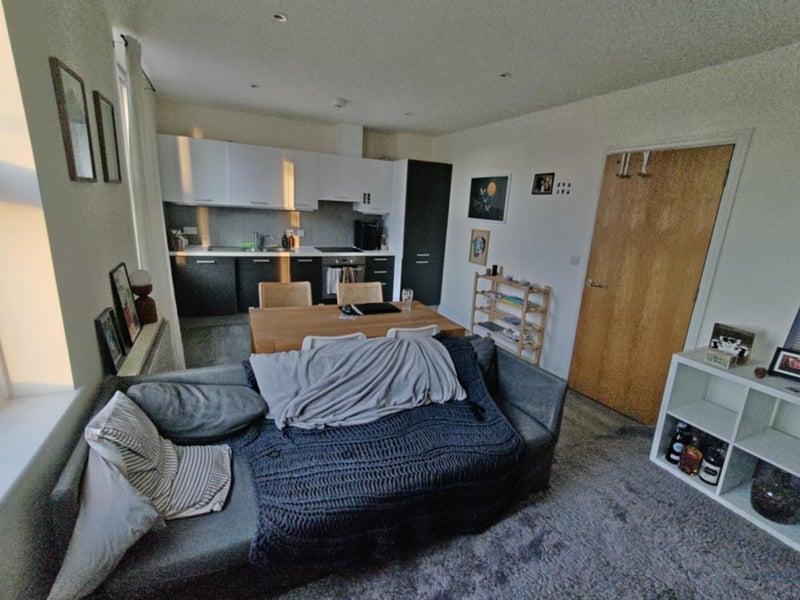 Flat Seven Sisters Road in Greater London