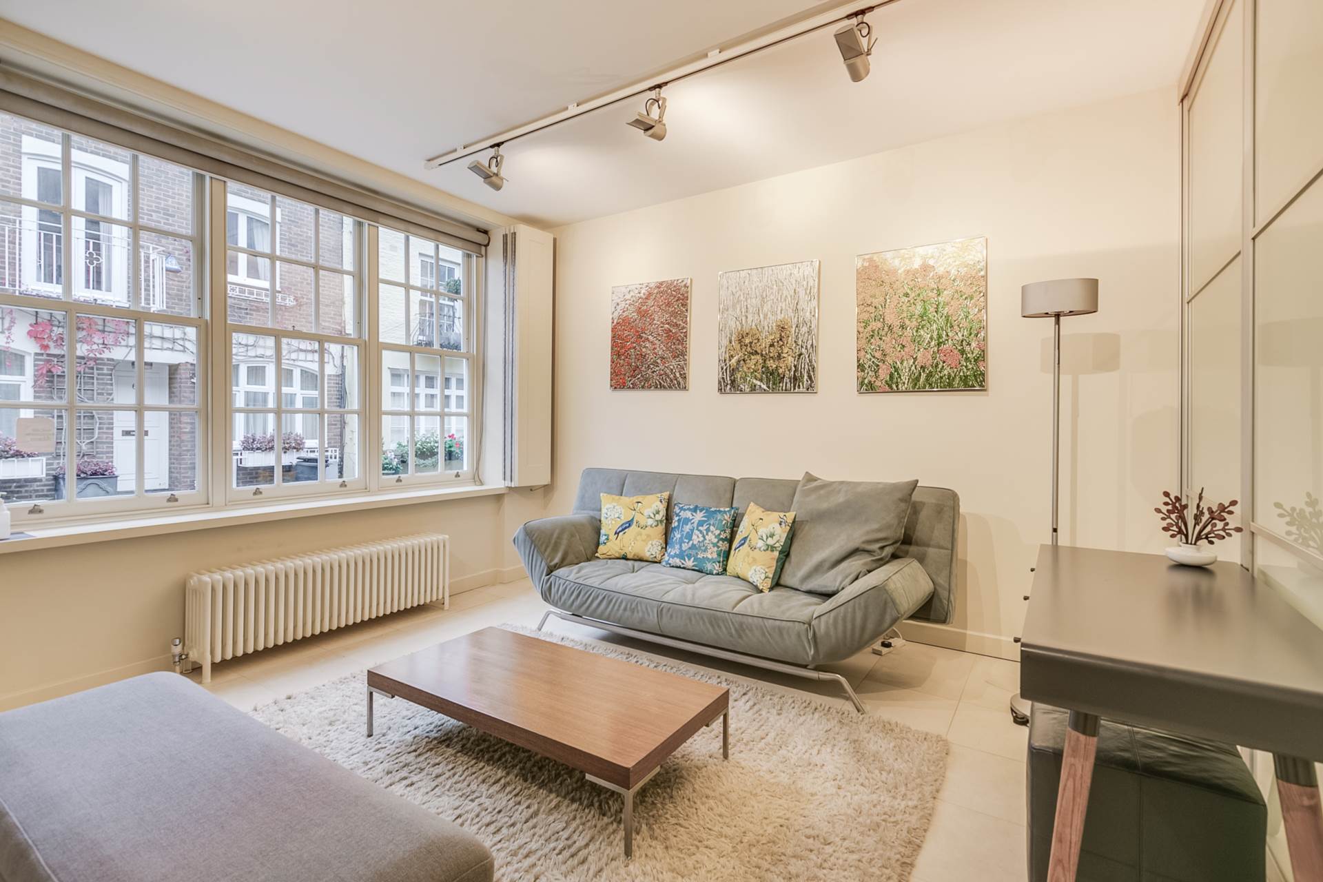 House Ennismore Mews in City of Westminster