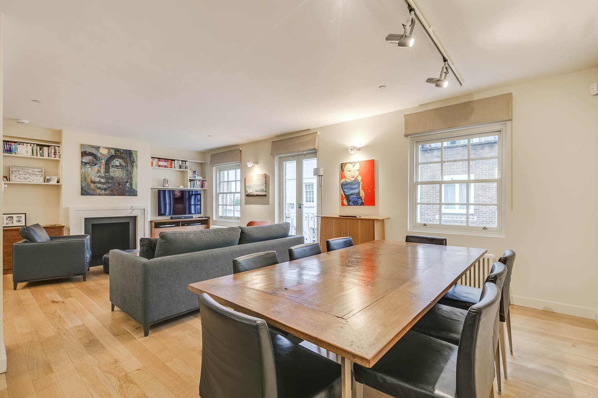 House Ennismore Mews in City of Westminster