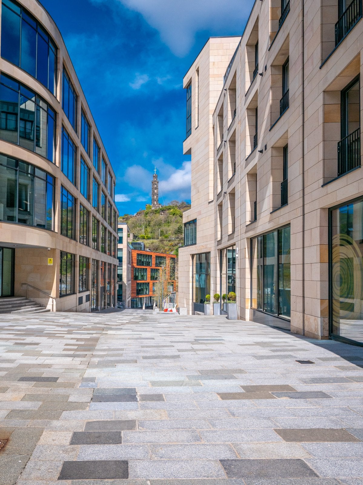 Flat Sibbald Walk in City of Edinburgh