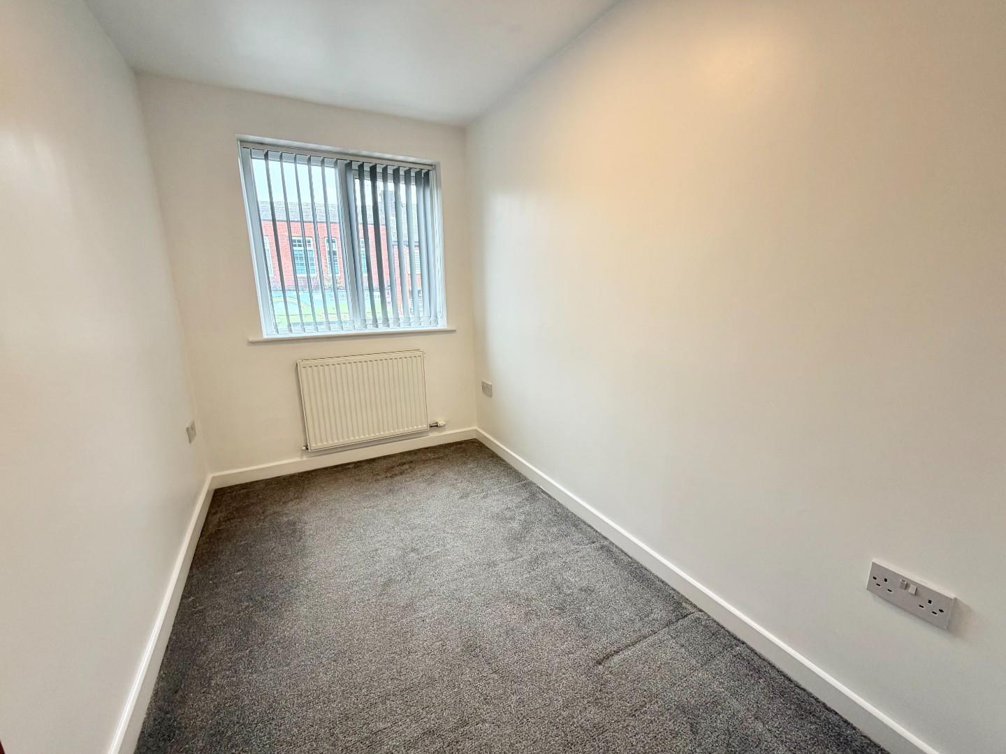 Flat Bury New Road in Prestwich