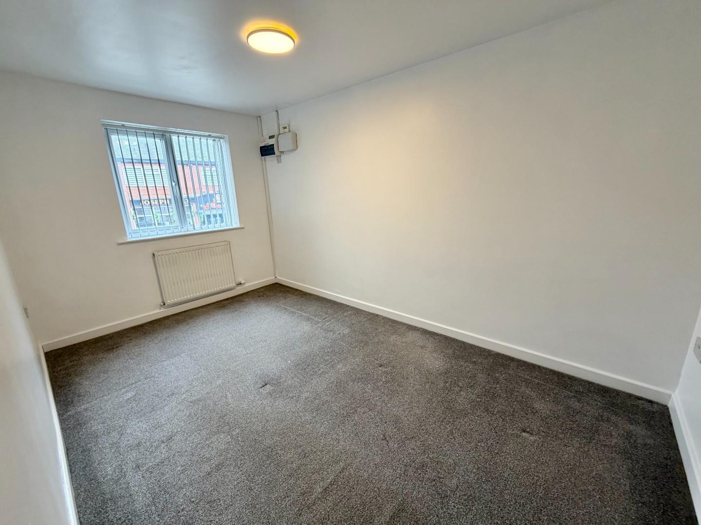 Flat Bury New Road in Prestwich