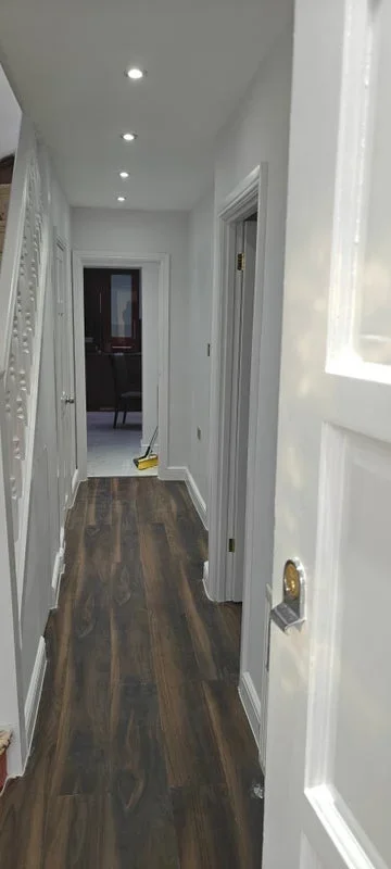 Room Shaftesbury Avenue in Greater London