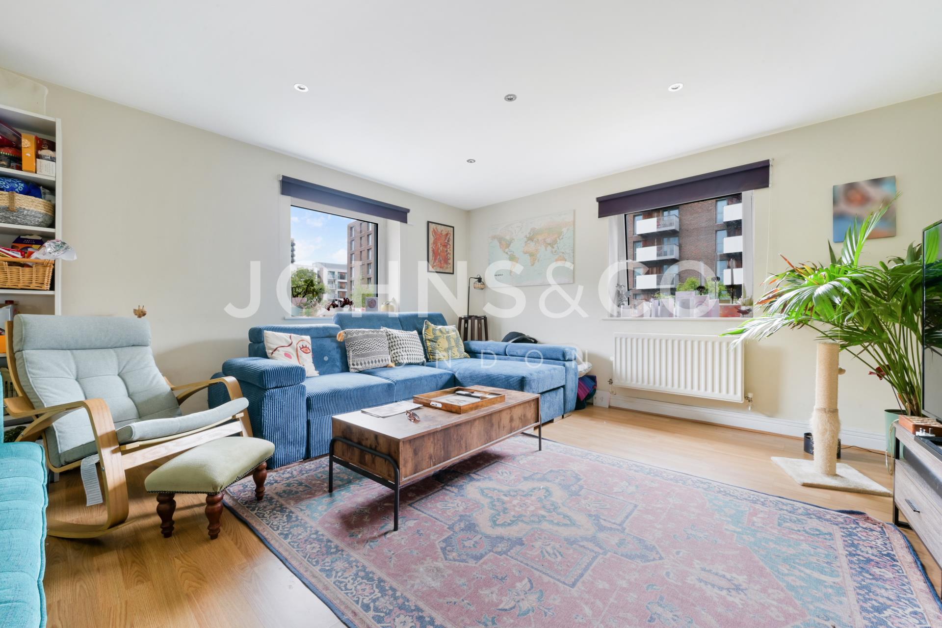 Flat Booth Road in Greater London