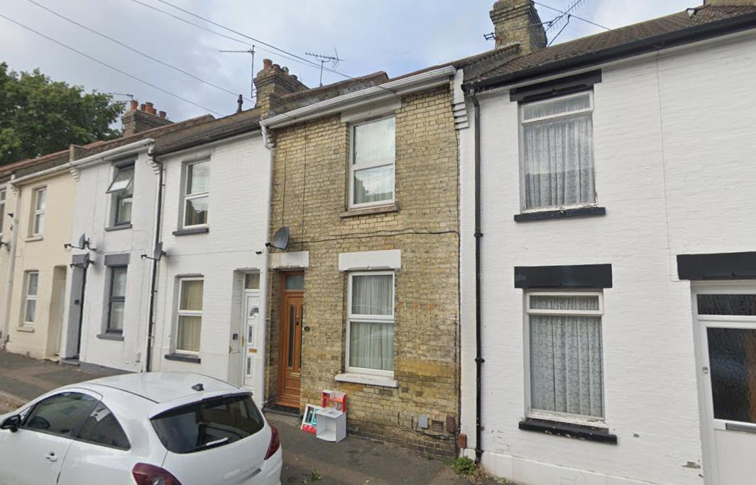 House Kimberley Road in Gillingham