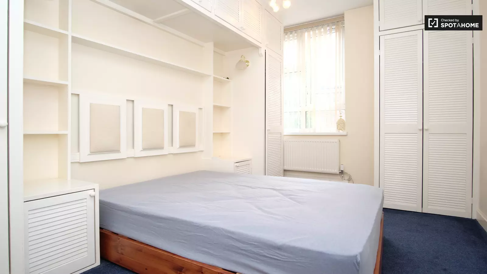 Room Parry Road in City of Westminster