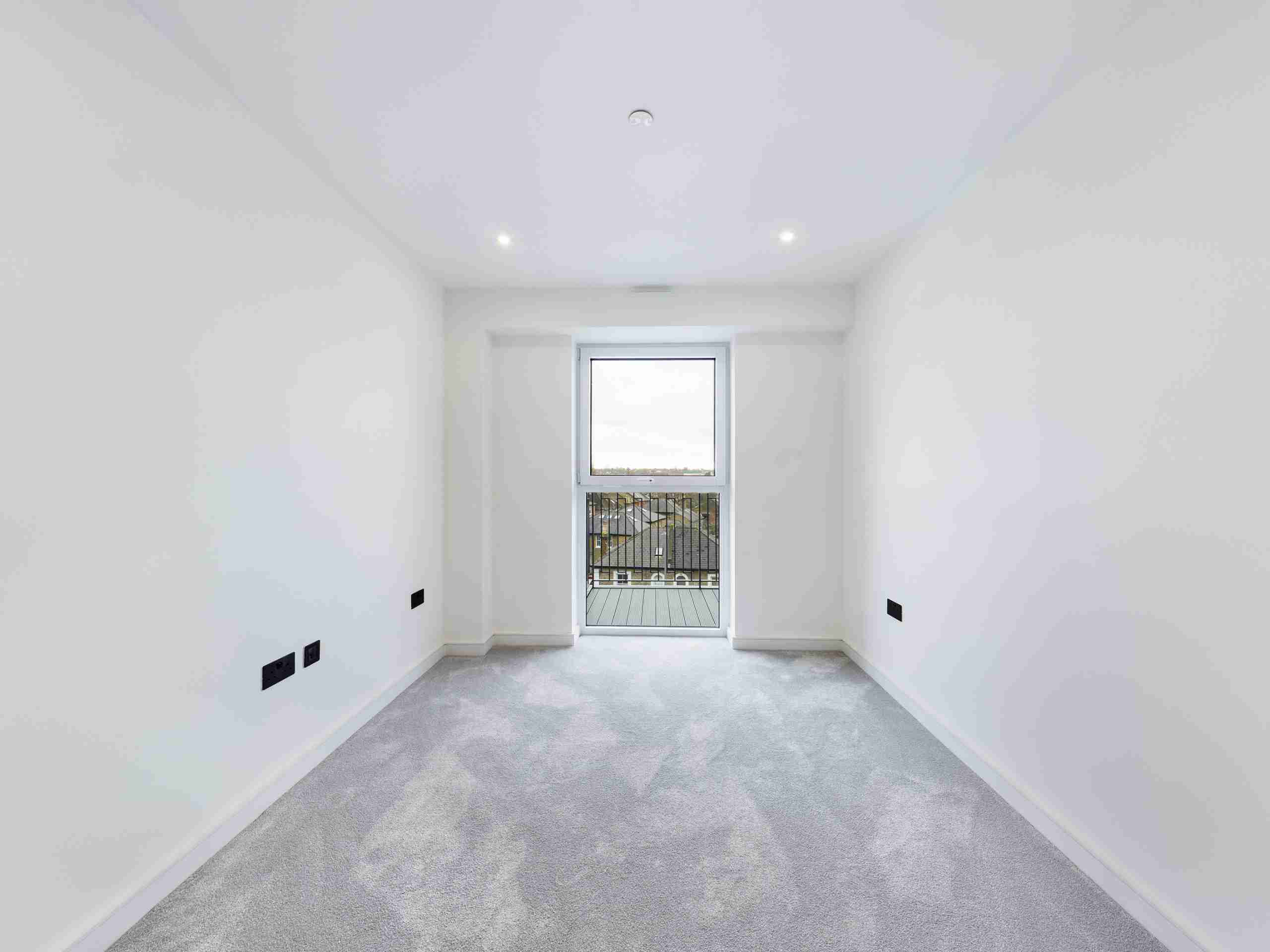 House Wheatfield Way in Greater London