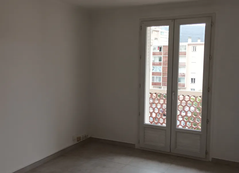 Flat Avenue de Verdun in Aubagne