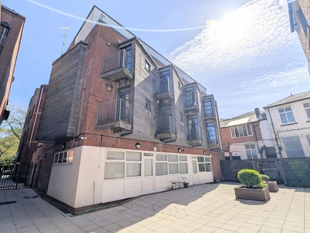 Flat Lord Street in Southport