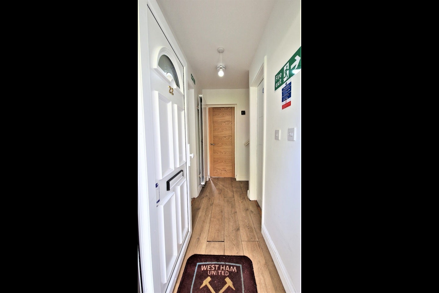 Room Eaton Green Road in Luton