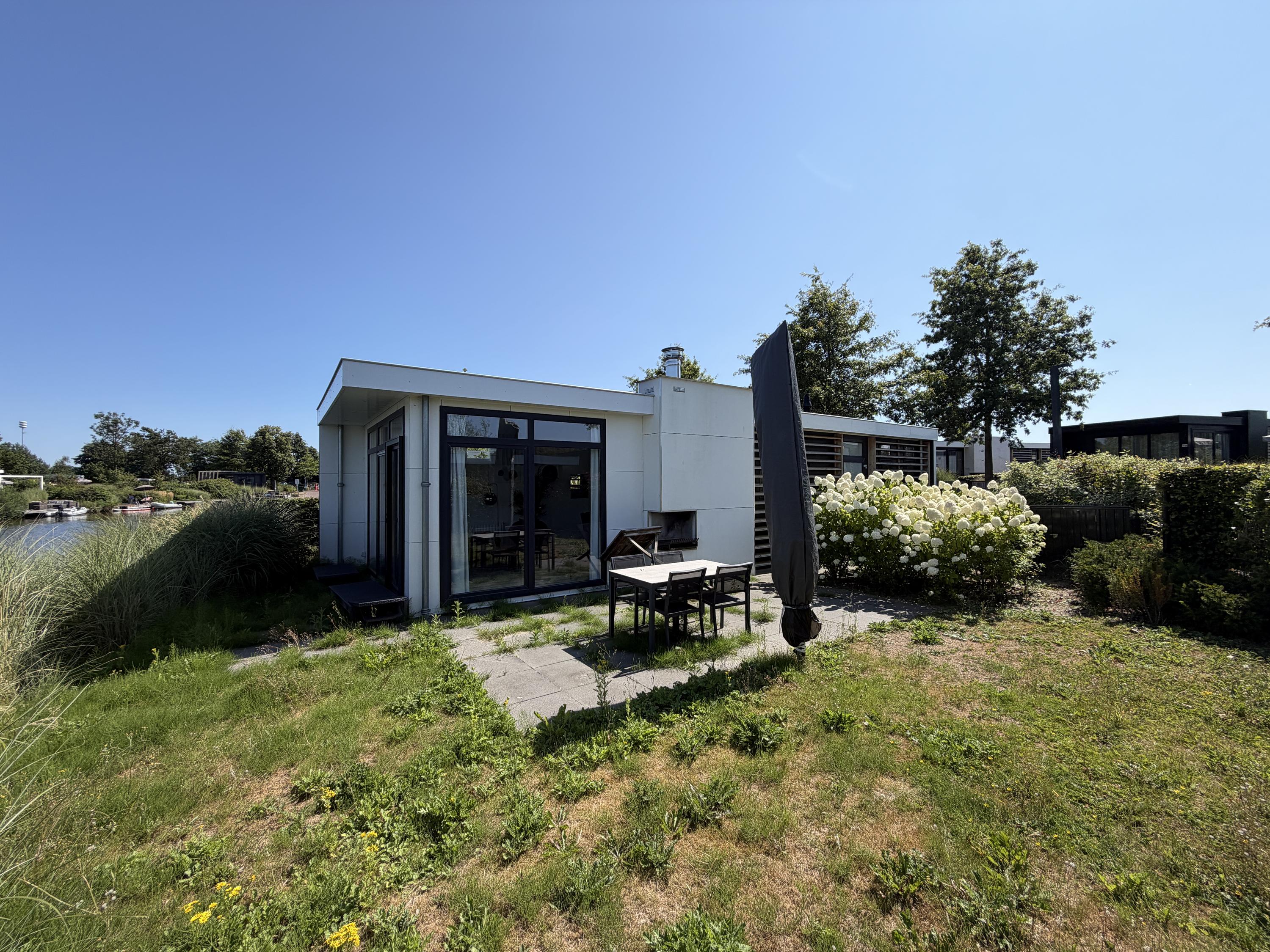 Huis Randmeerweg 8 0206 in Nunspeet