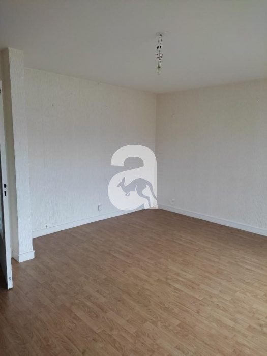 Flat Rue Paul Deviolaine in Soissons