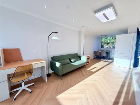 House Horwood Close in Oxford