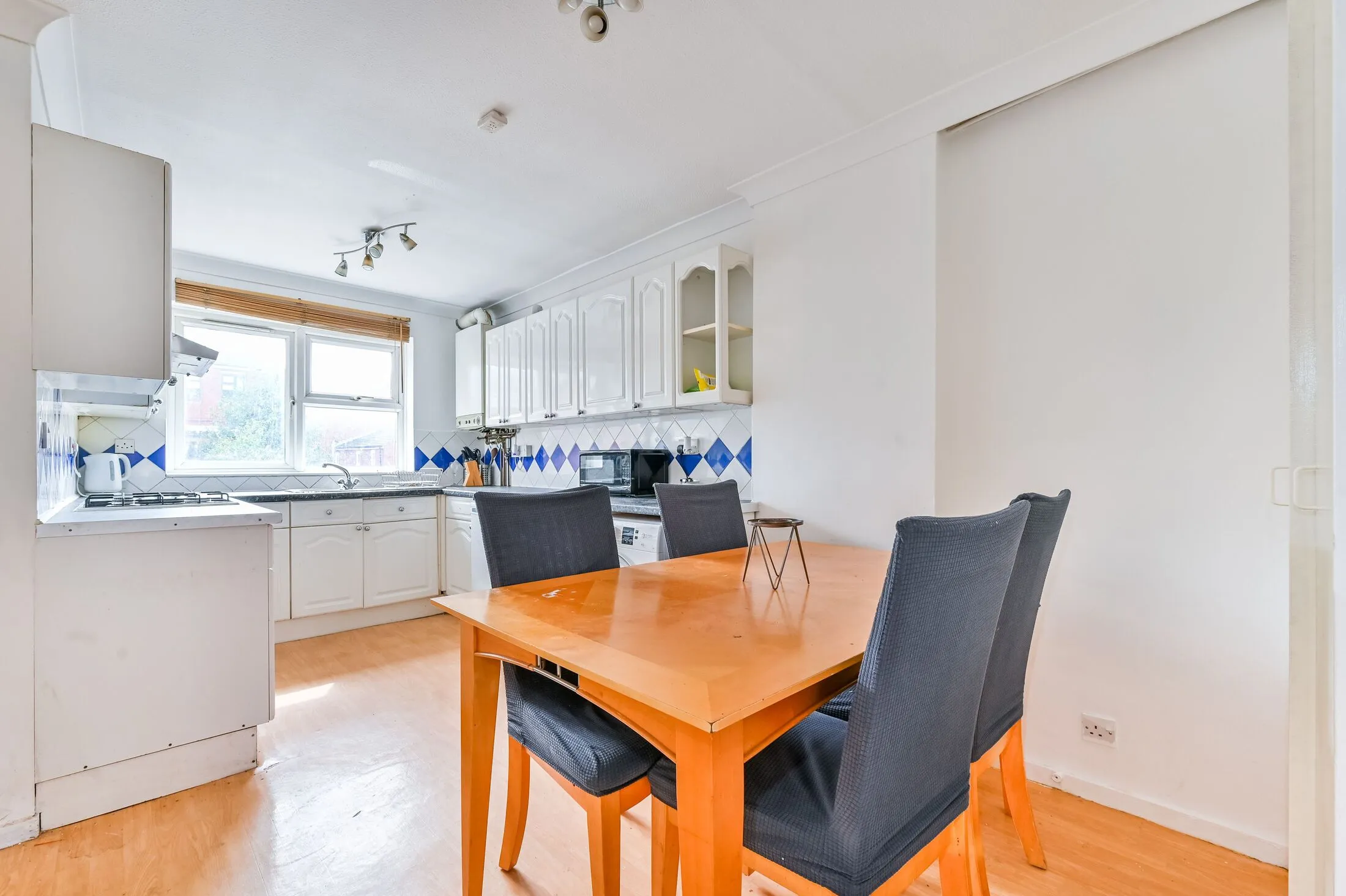 Flat Southwold Road in Greater London
