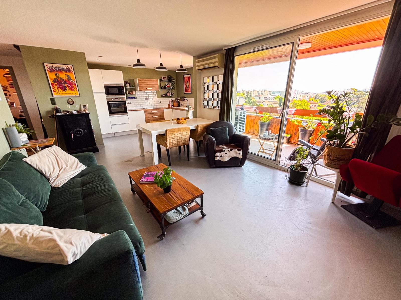 Appartement Avenue Édouard Herriot à Décines-Charpieu