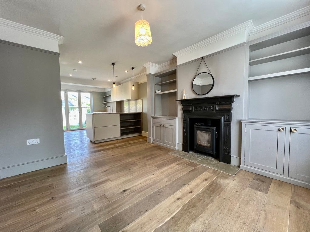 House Waxwell Lane in Greater London