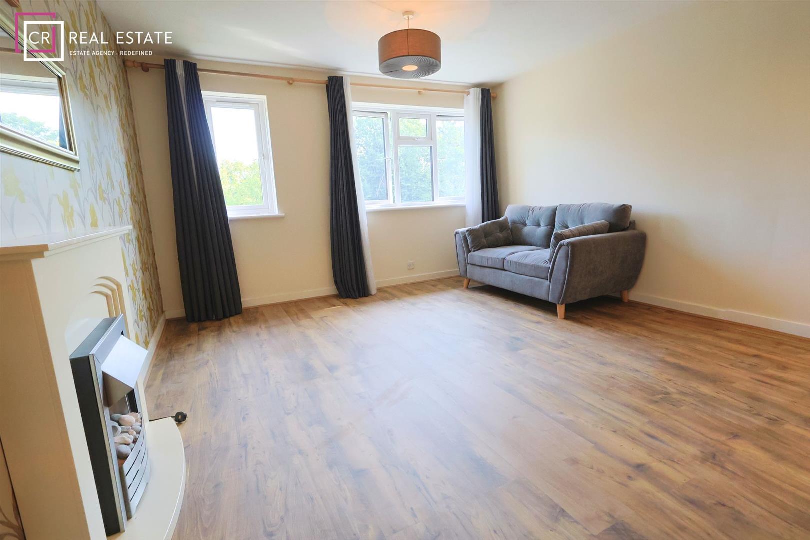 Flat Maidstone Road in Tonbridge and Malling