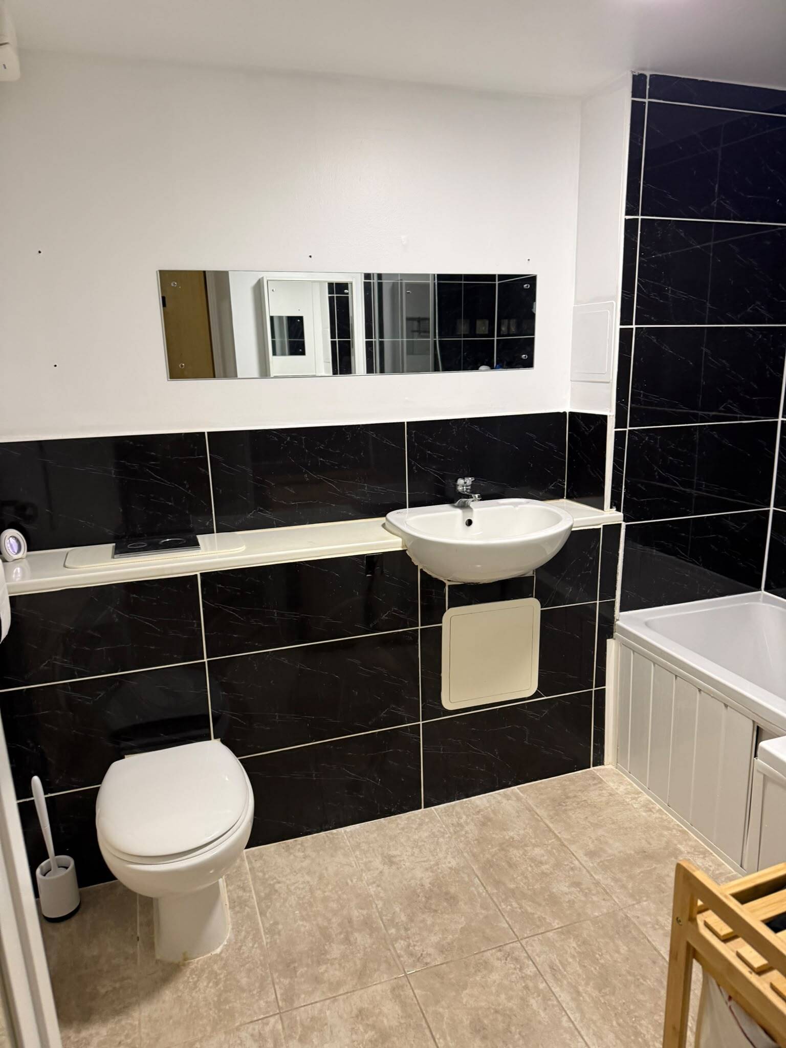 Flat Clarke Close in Greater London