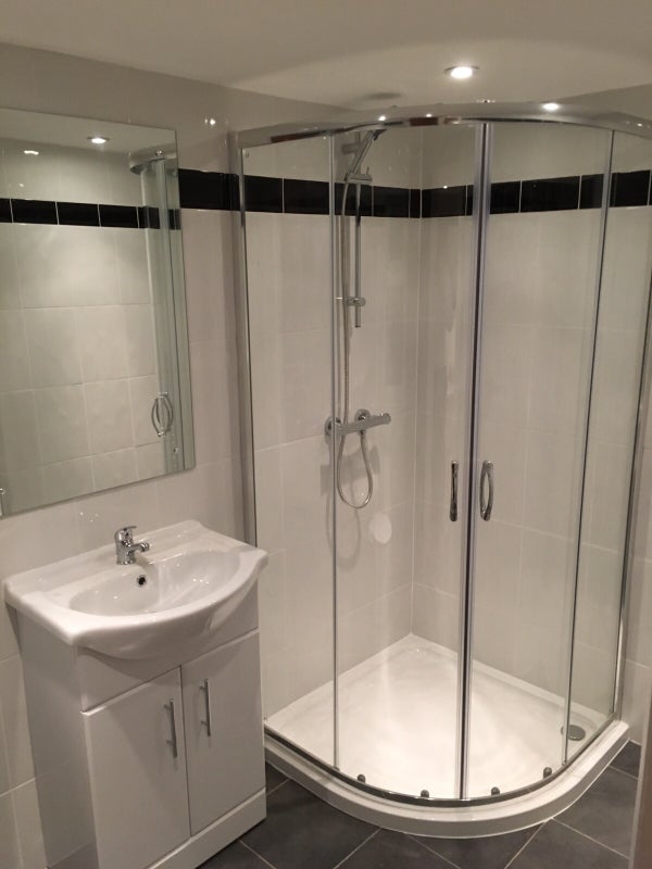 Room Malvern Road in Greater London