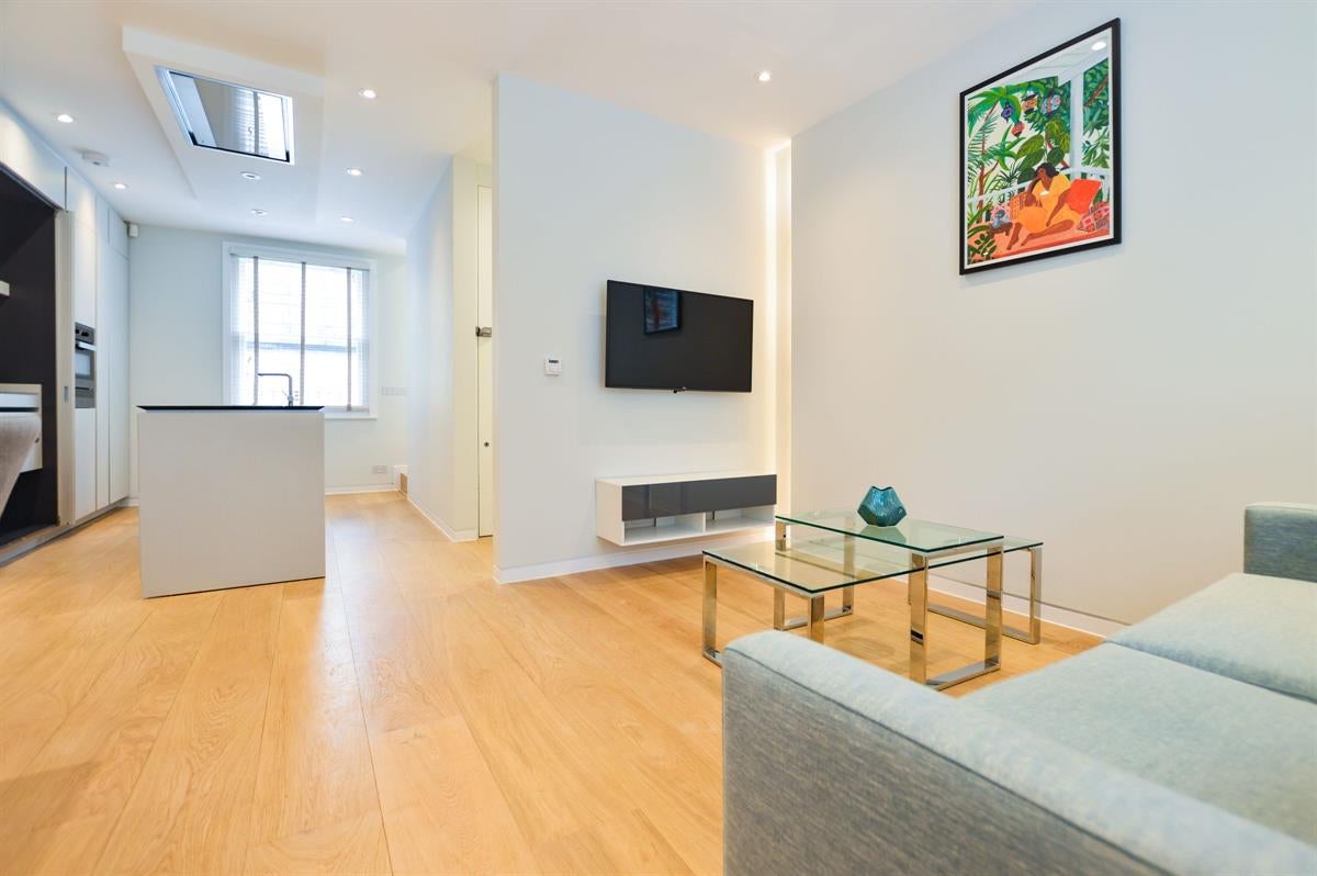 Flat New Cavendish Street in City of Westminster