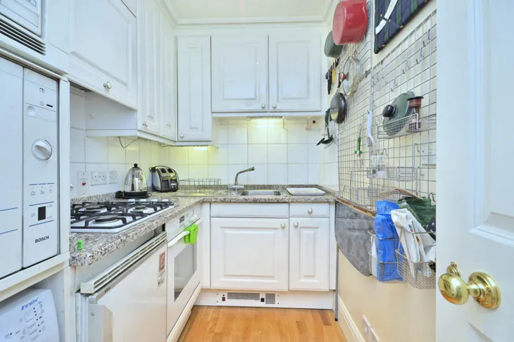 Flat Pall Mall in City of Westminster