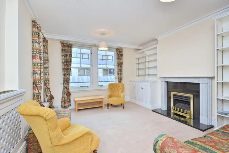 Flat Pall Mall in City of Westminster