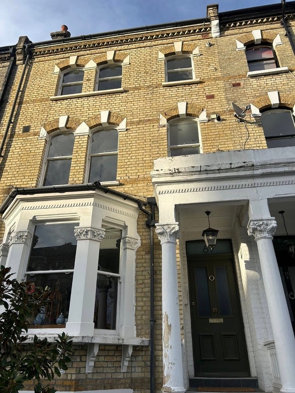 Room Edith Road in Greater London