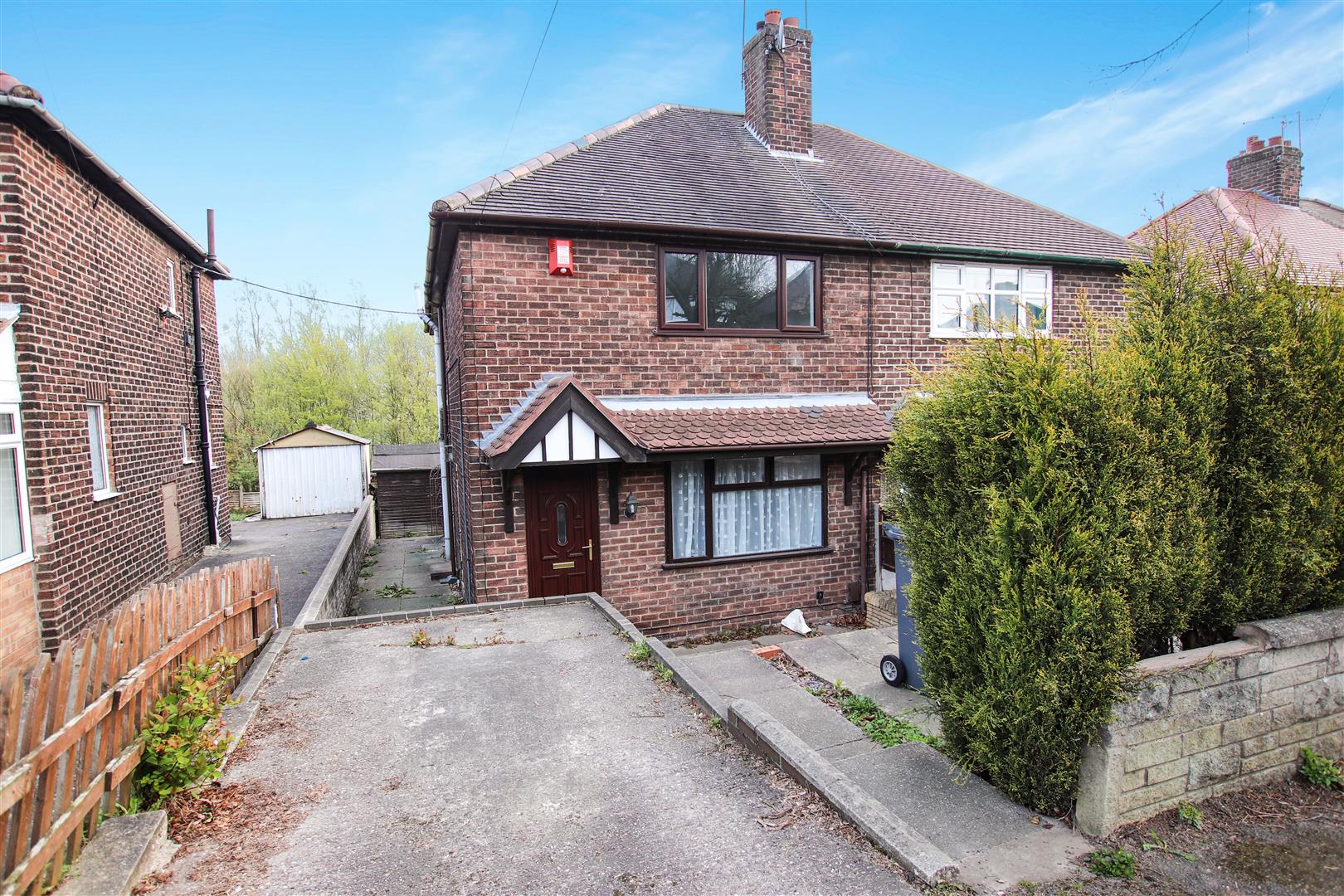 House Hillport Avenue in Newcastle-under-Lyme
