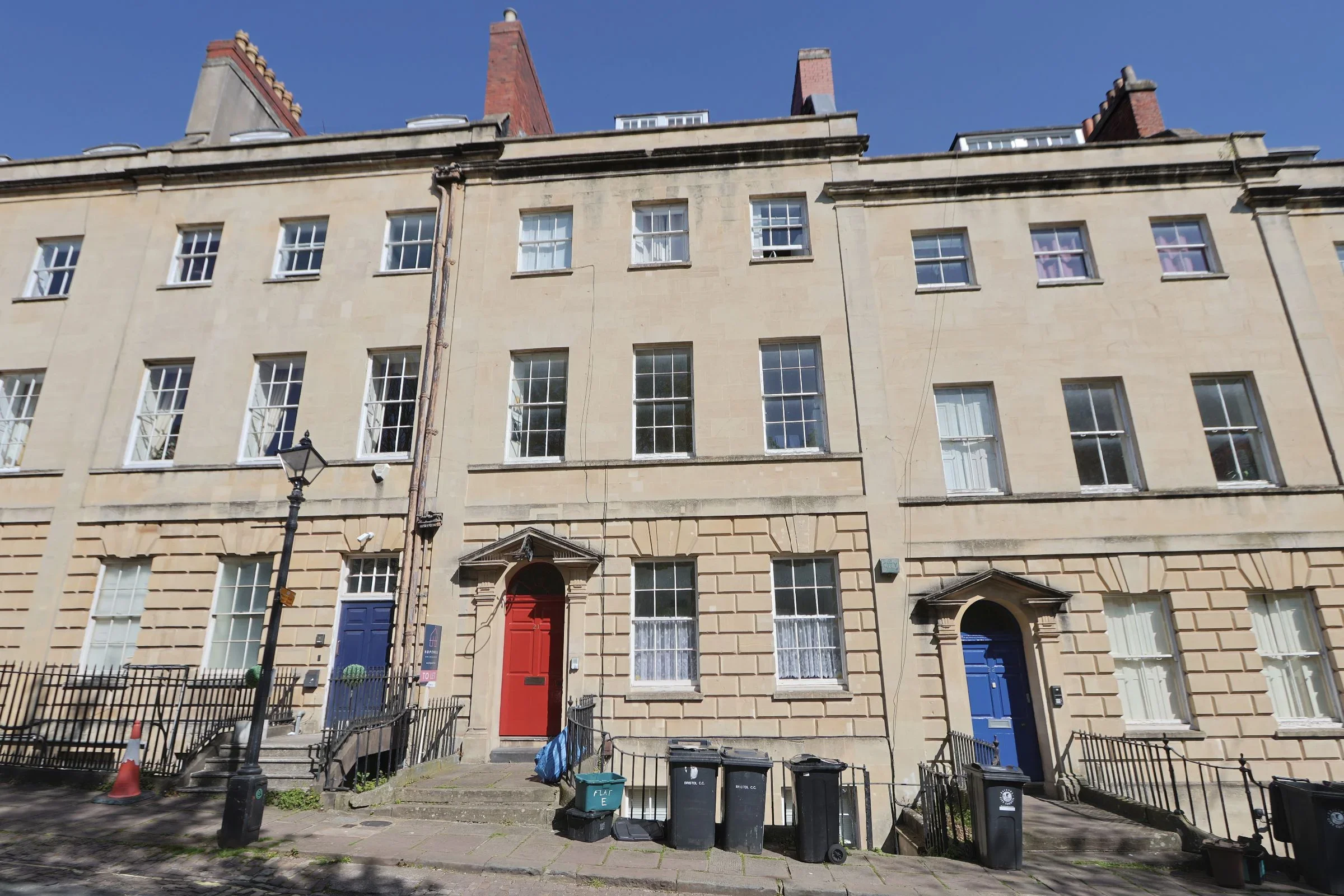 Flat Park Street in Bristol
