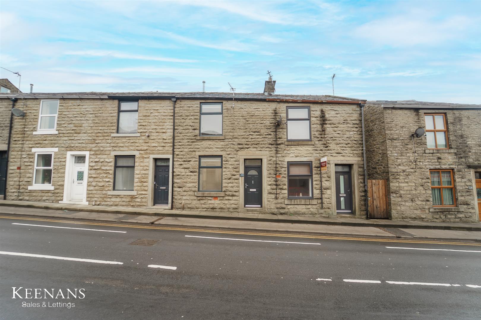 House Manchester Road in Borough of Rossendale