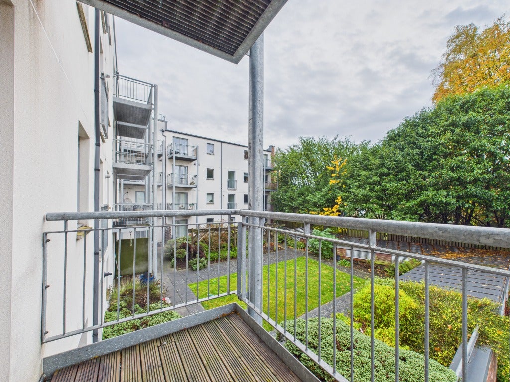 Flat Telford Grove in City of Edinburgh