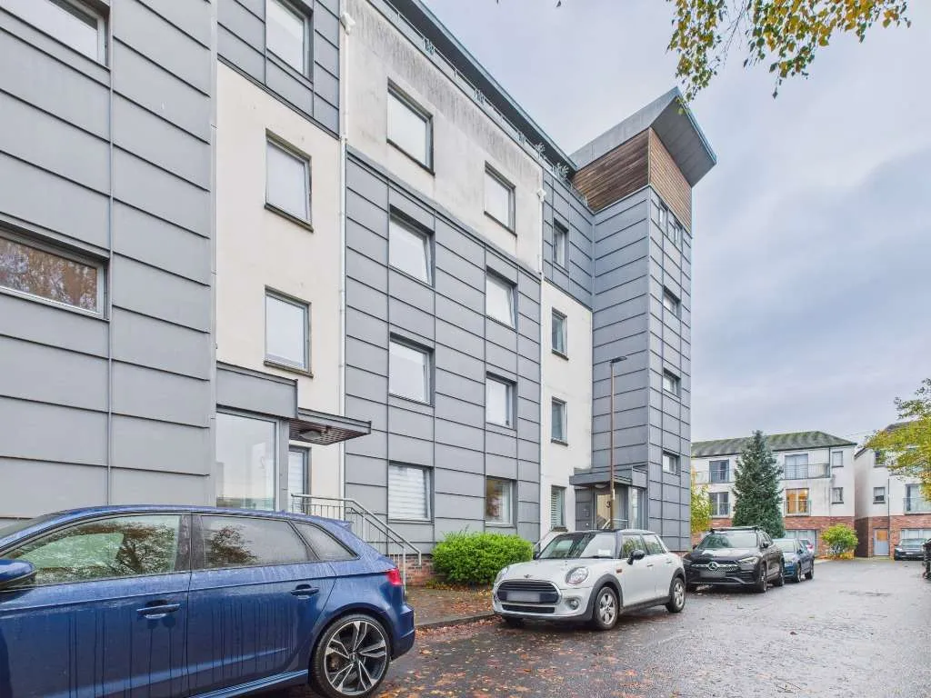 Flat Telford Grove in City of Edinburgh