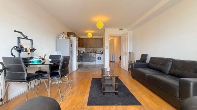 Room Trafalgar Road in Greater London