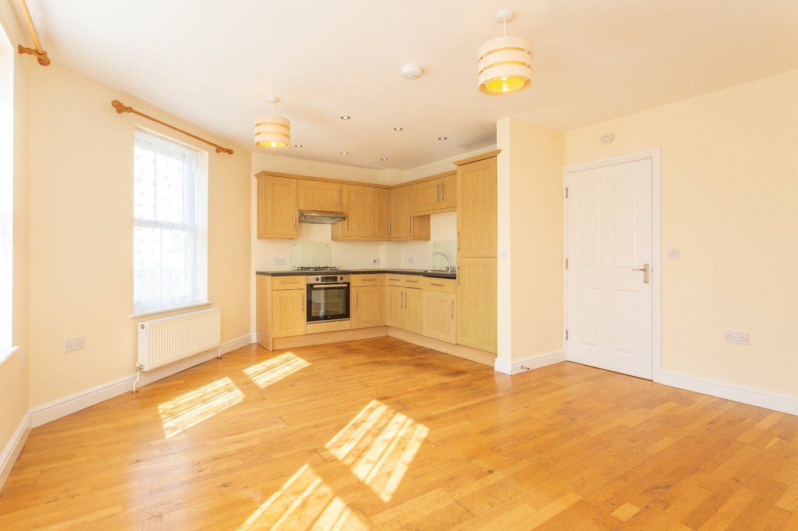 Flat Clarendon Street in Canterbury