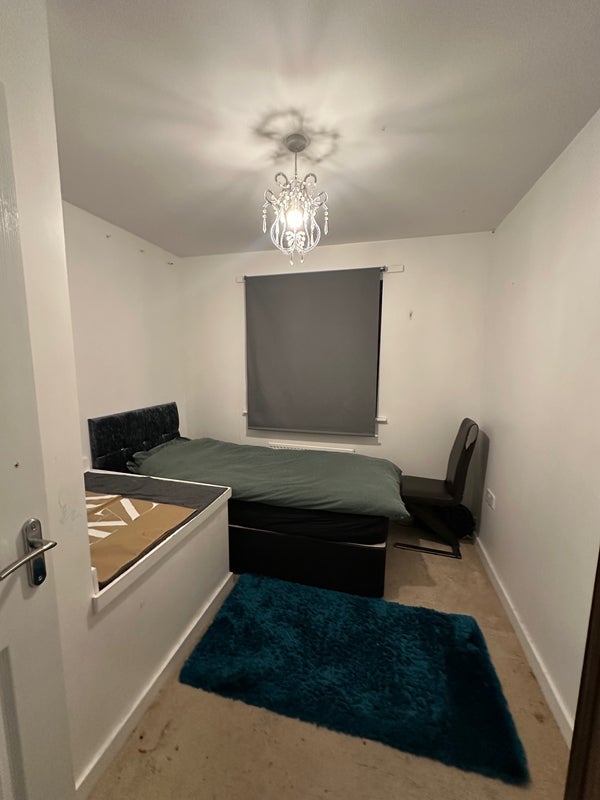 Room Edgehill Drive in Stratford-on-Avon