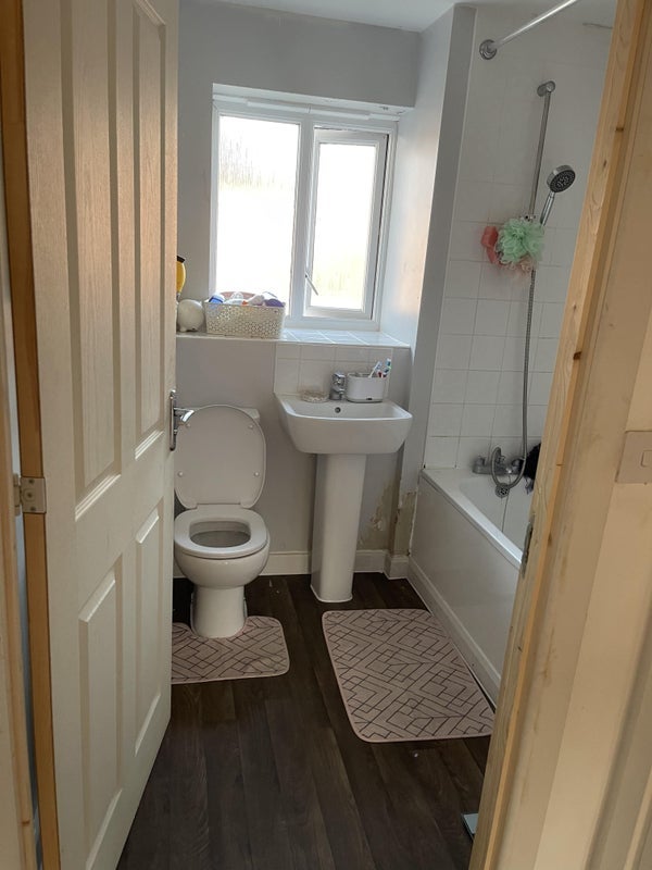 Room Edgehill Drive in Stratford-on-Avon