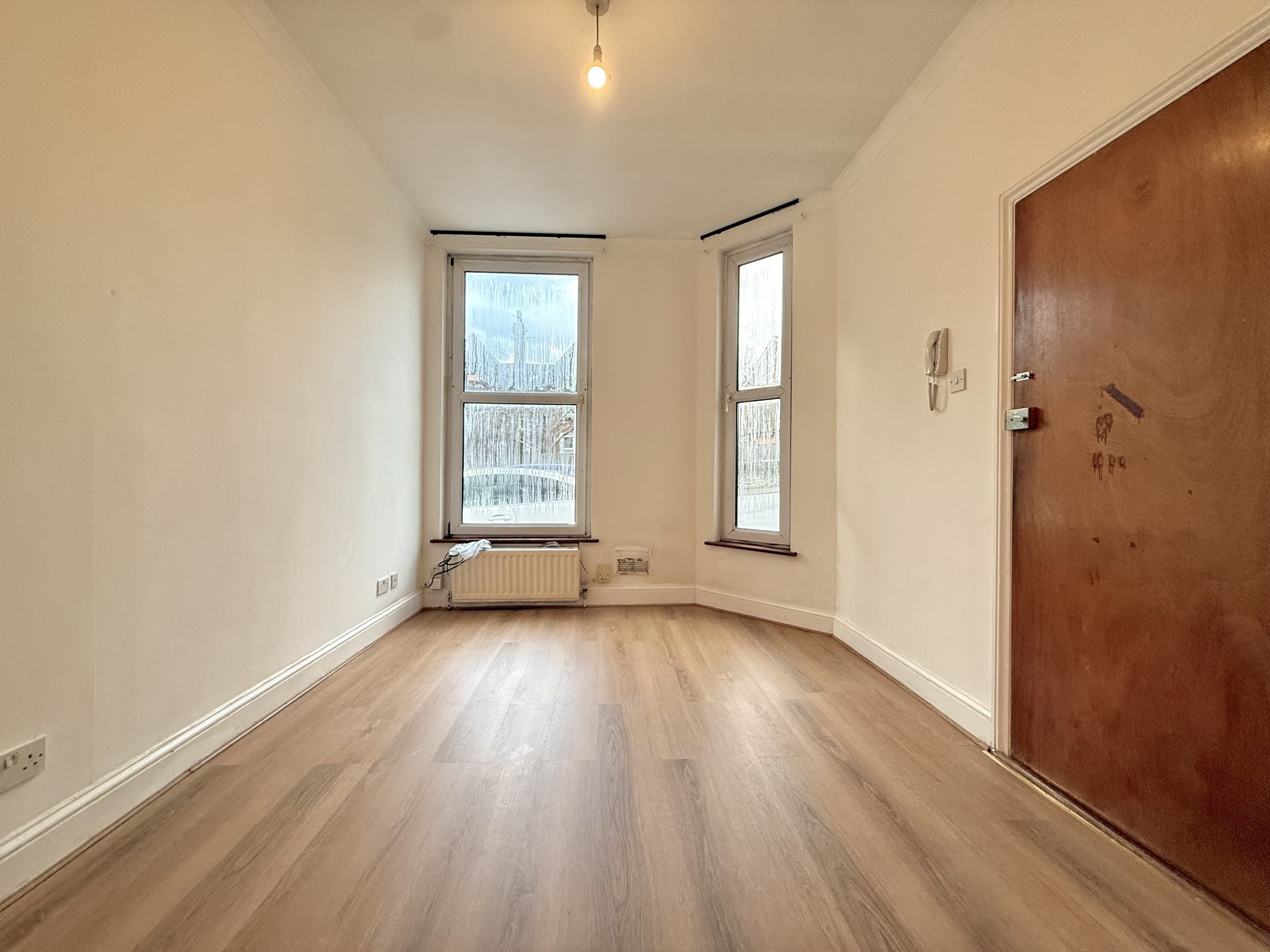 Flat Bower Street in Maidstone